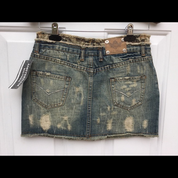 Denim Mini Skirt - Picture 3 of 4